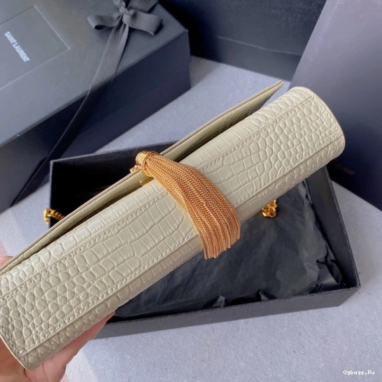 YSL MEDIUM KATE 0813